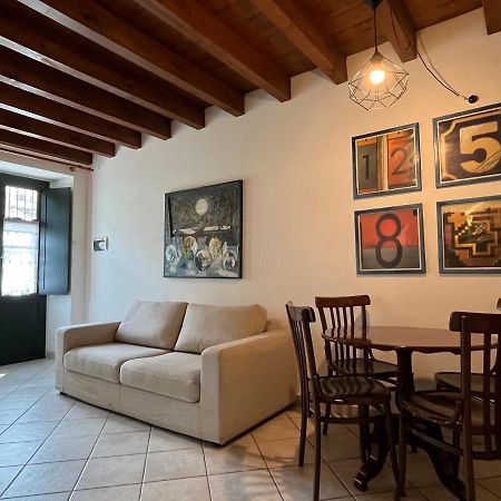 La Casa Gialla Apartment Cagliari Exterior photo